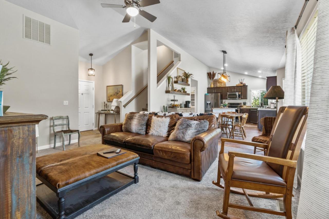 Southwestern Style 4 Bedroom Nampa Home Sleeps 16! Экстерьер фото