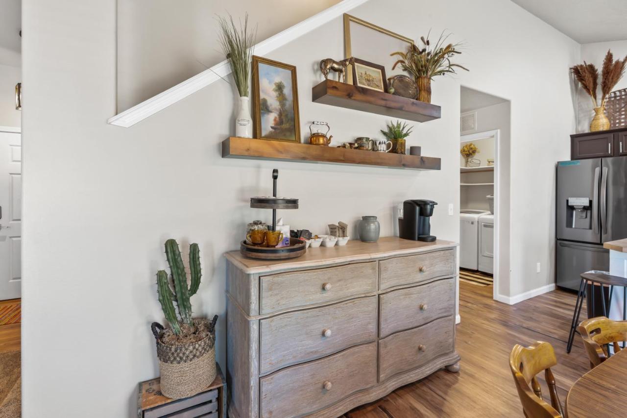 Southwestern Style 4 Bedroom Nampa Home Sleeps 16! Экстерьер фото